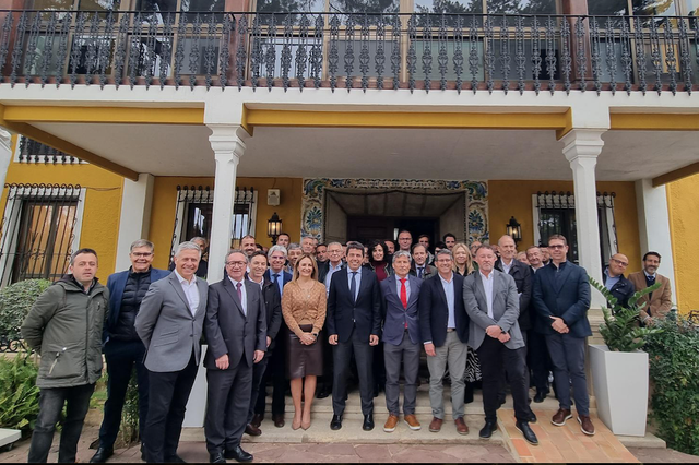 Carlos Mazón aposta a Ontinyent per la innovació i la productivitat local