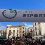 Ontinyent celebra una multitudinària Carrera Solidària de la Dona