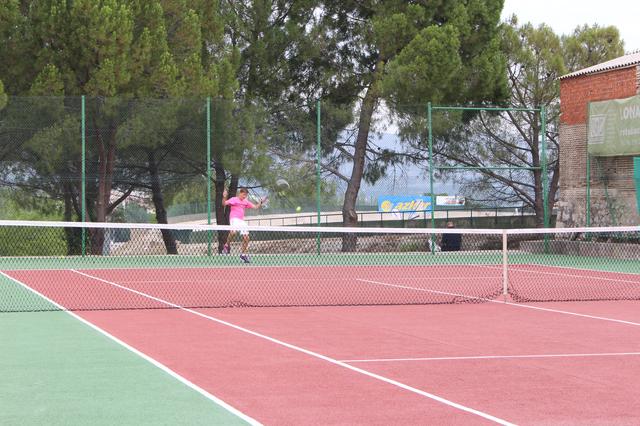 Ontinyent acogerá sábado el circuito de tenis base "Creciendo en Valores"