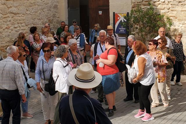 Ontinyent rep en un any més de 7.000 turistes jubilats de tota Espanya
