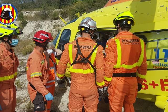 Evacuen amb helicòpter a una dona lesionada a Carrícola