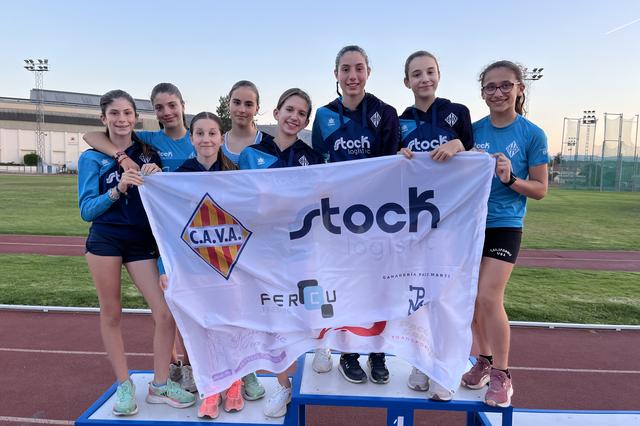 L'equip femení del CAVAOntinyent, 5é en l'autonòmic sub 14