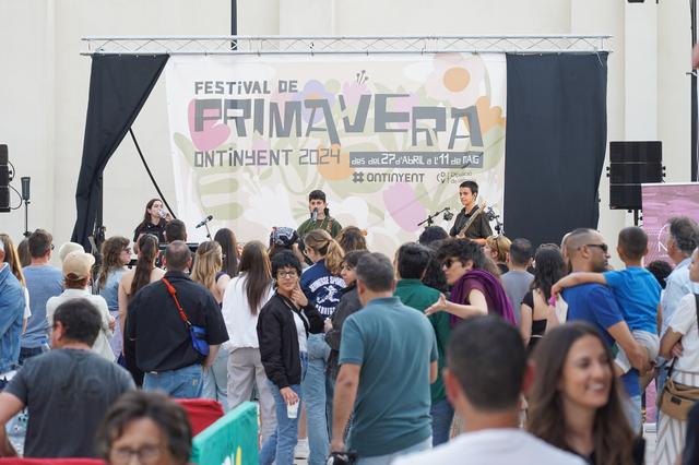 Ontinyent concluye su Festival de Primavera con Jimena Amarillo