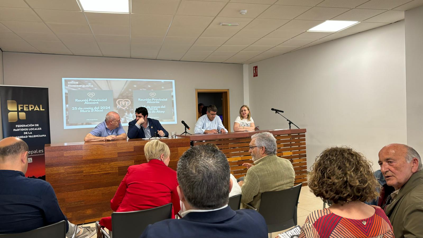 Reunión de Unión Municipalista en Muro