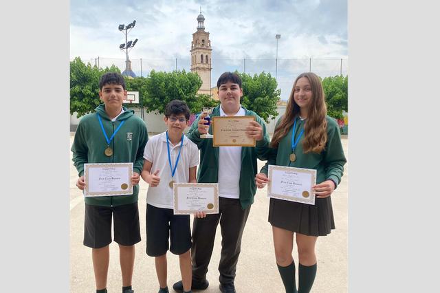 Grandes resultados para el colegio Santa María d'Ontinyent en 'The Big Challenge'