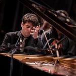 Ontinyent acull un recital de piano dins del Festival Iturbi