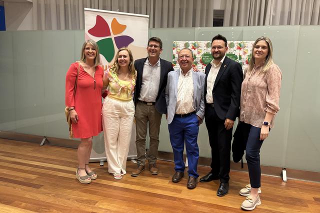 ADIEM celebra el seu sopar solidari amb l'assistència de 300 persones