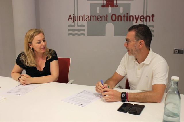 Ontinyent contracta 6 persones amb diversitat funcional amb 'Emdisc'