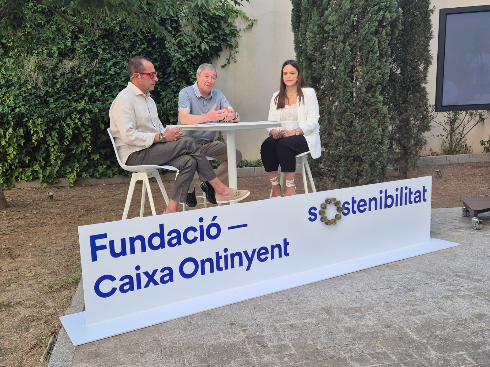 Roberto Sanz, Vicente Ortiz y Ángela Martínez