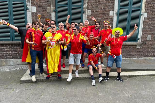 Ontinyentins apoyan a España en la Eurocopa