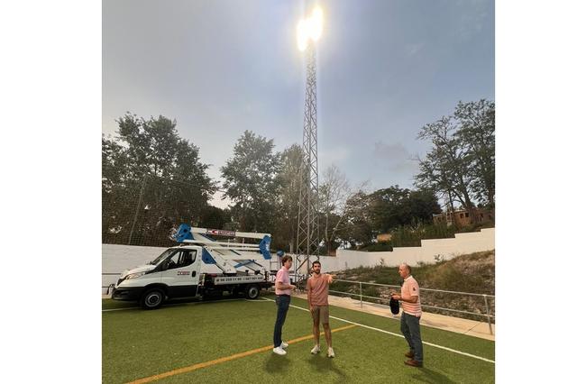 Bocairent renueva la iluminación del campo municipal de fútbol