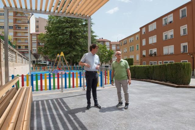 Bocairent reobri el parc del carrer Dos de Maig després d’una reforma integral