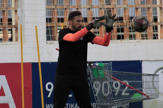 L’Ontinyent 1931 assegura la seua porteria amb Cristian 