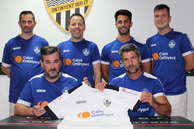 El Ontinyent renueva a Roberto Bas como entrenador