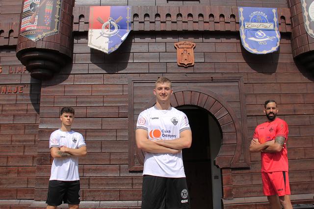 L’Ontinyent 1931 presenta la seua nova equipació