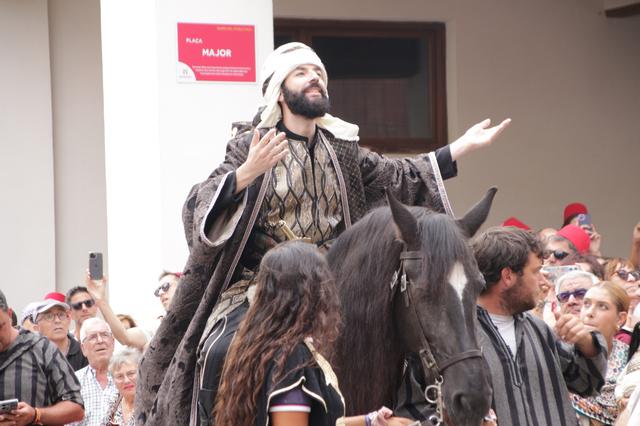 El bando moro conquista Ontinyent