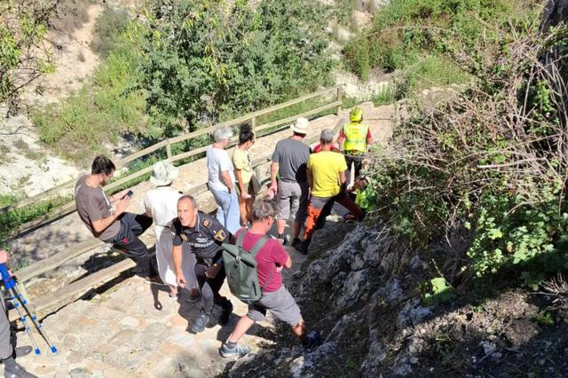 Rescaten amb helicòpter a una dona en Bocairent