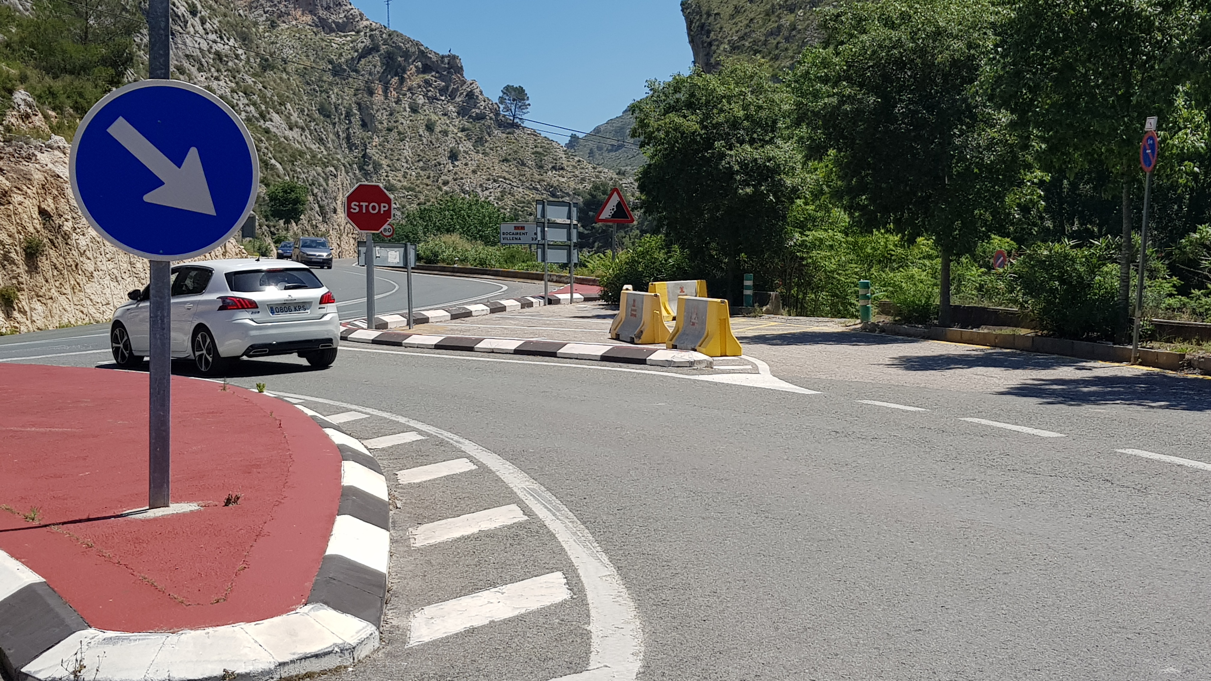 Aparcamiento en el Pou Clar. Ontinyent