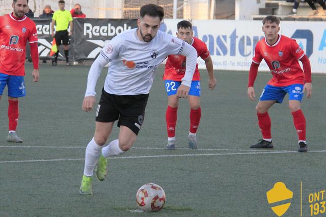 El Ontinyent visita La Nucía para intentar mantener la dinámica ganadora