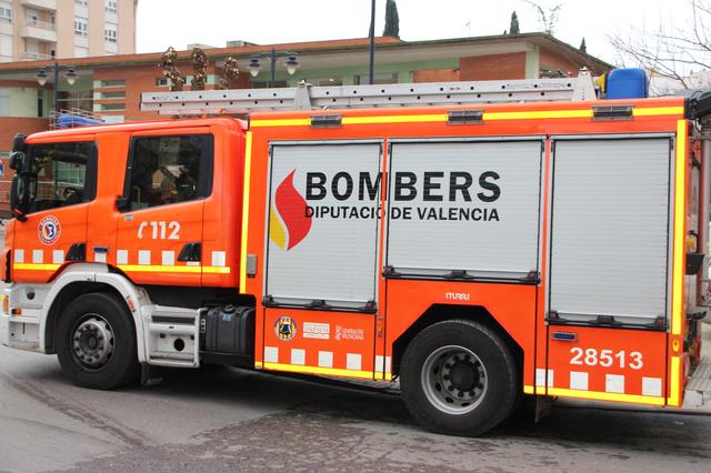 Se incendia la cocina de una casa en Ramón Llin de Ontinyent