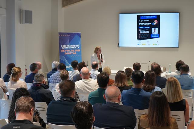 Gran acogida para la primera jornada de IA para empresas en Ontinyent