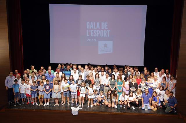 Ontinyent premiarà esportistes de 25 clubs de la ciutat