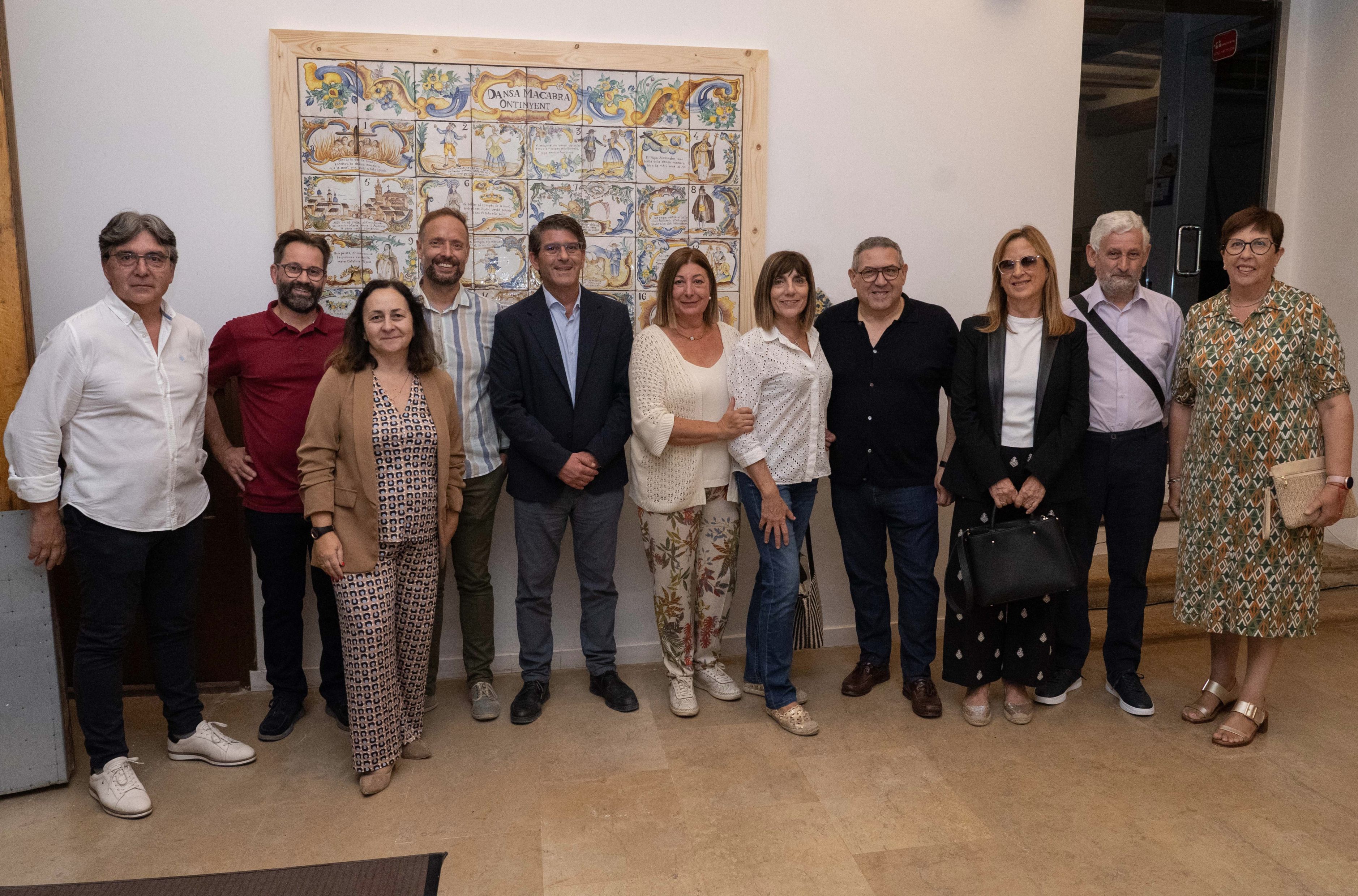Inauguración del panel cerámico
