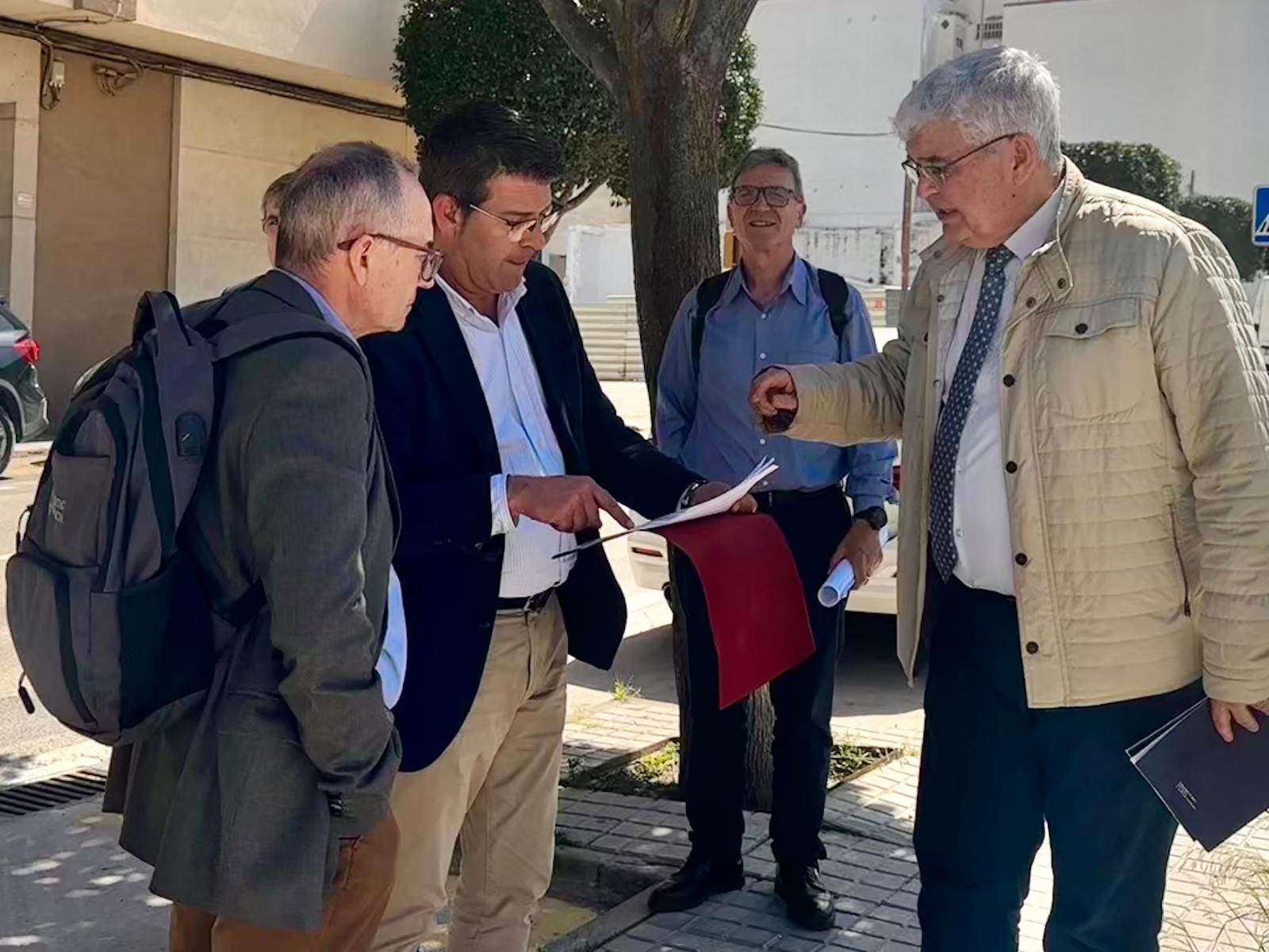 Visita a los terrenos de la futura facultad de Veterinaria