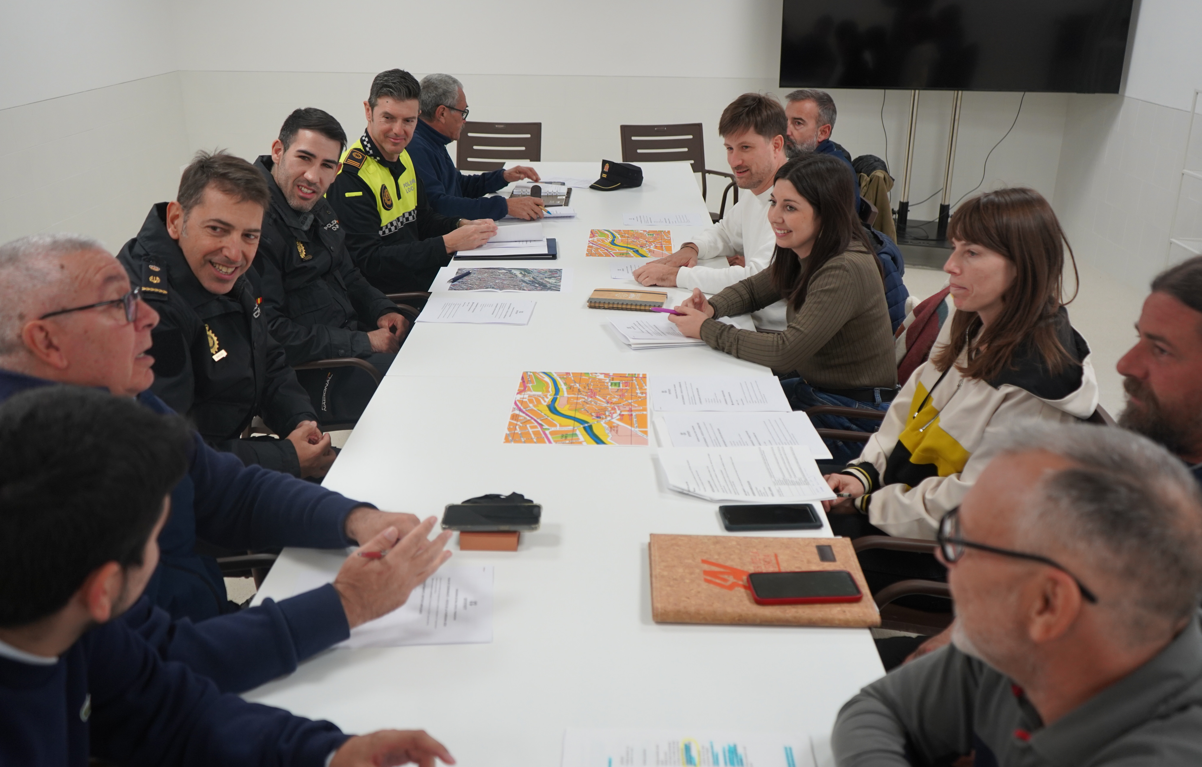 Reunión de seguridad para el dispositivo del Bou en Corda