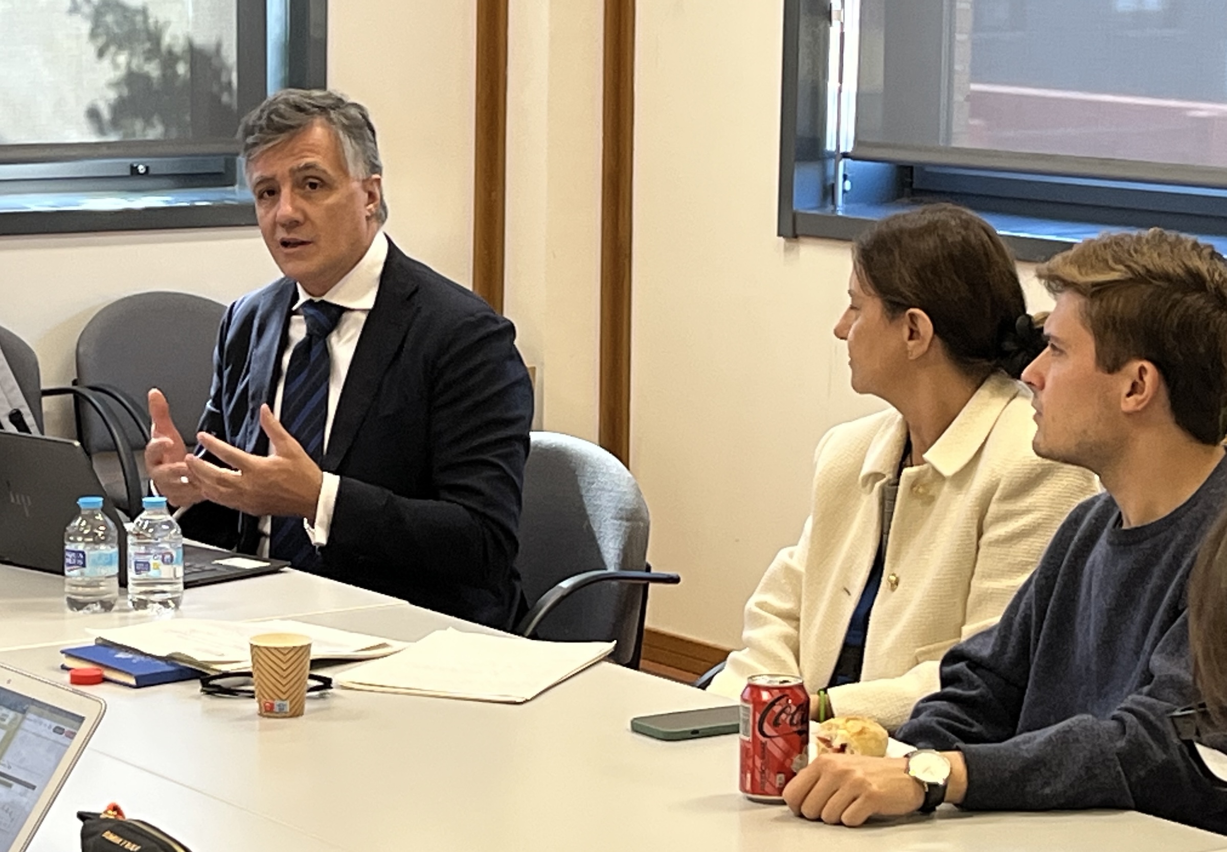 Reunión celebrada a la Universitat CEU Cardenal Herrera