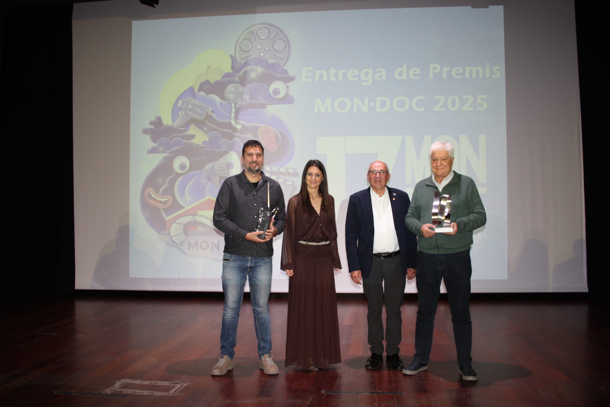 Entrega de premios del MON-DOC 2025