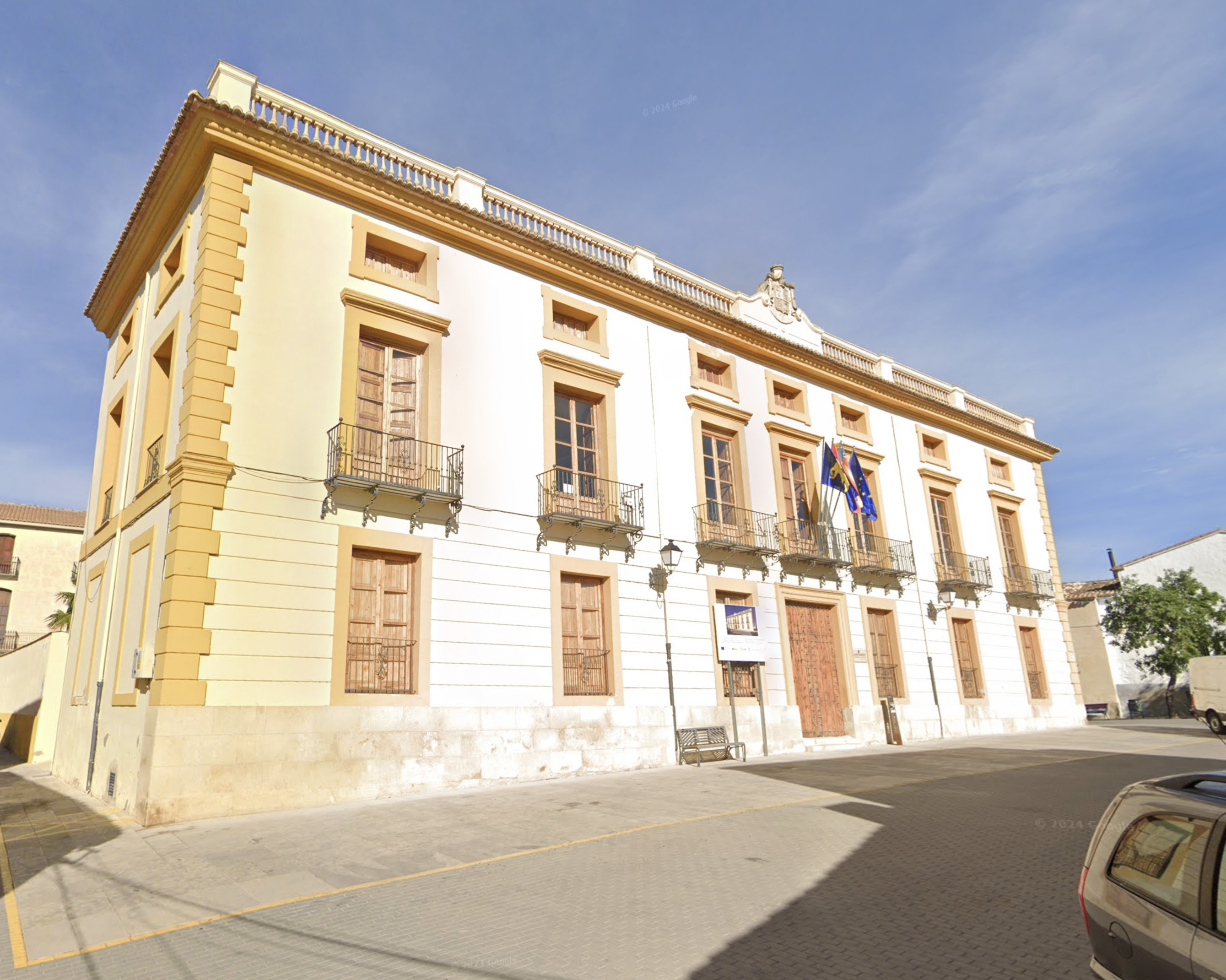 Ayuntamiento de Aielo. Google