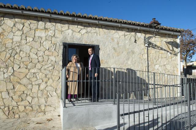 La Diputació mejora la accesibilidad de un edificio en Benigànim