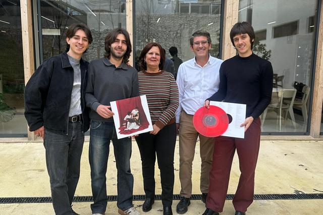 Ontinyent acoge la presentación del nuevo disco de Hermano Salvaje 