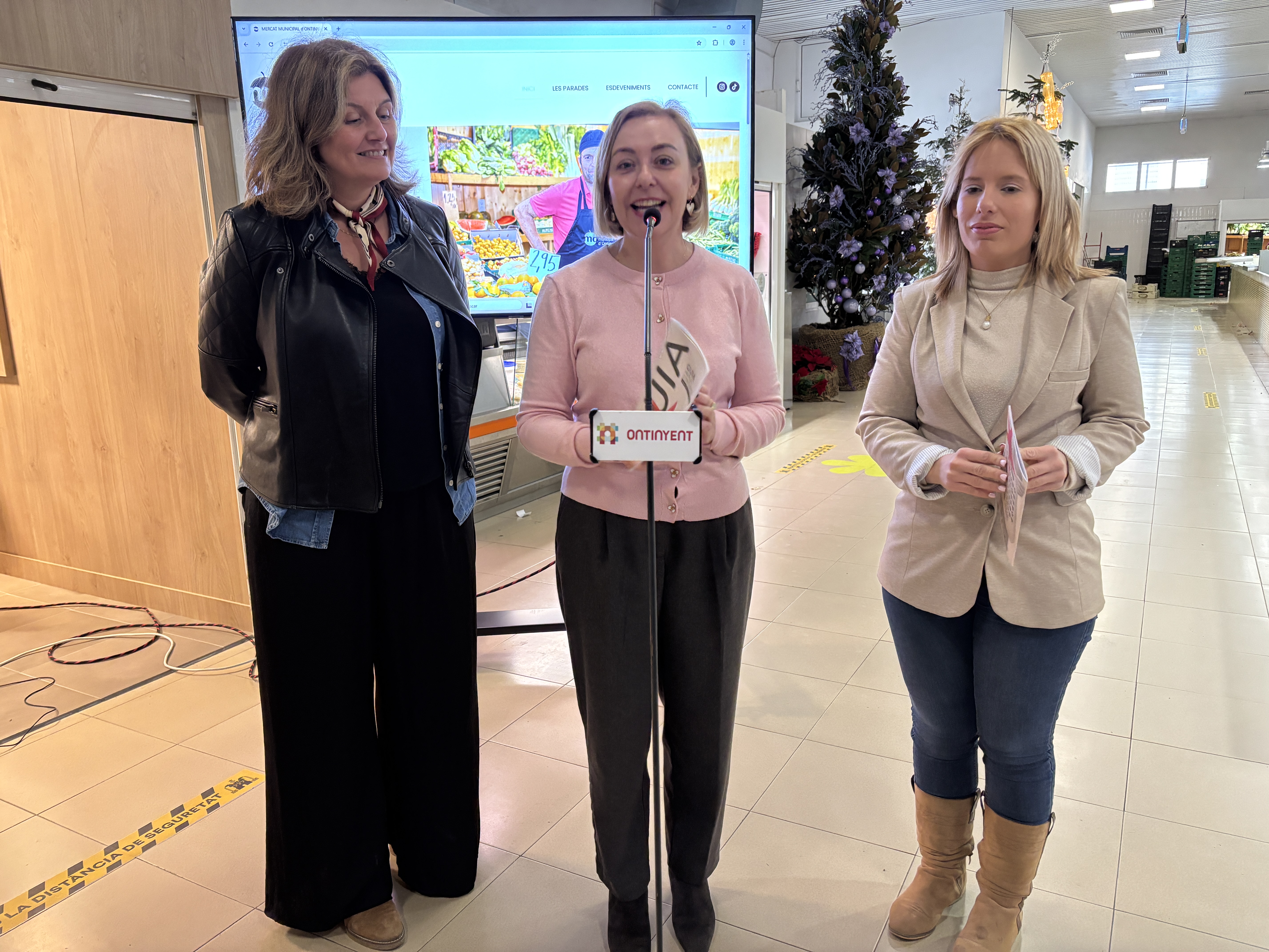 Dolo Moscardó, Natalia Enguix y Rosa Castelló