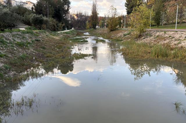 Ontinyent inicia la semana con tranquilidad tras las lluvia de esta noche