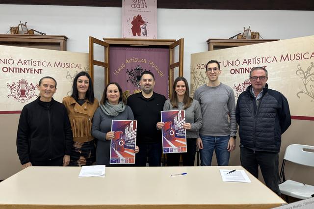 La Unió trae a Ontinyent el cuento musical Polar Express