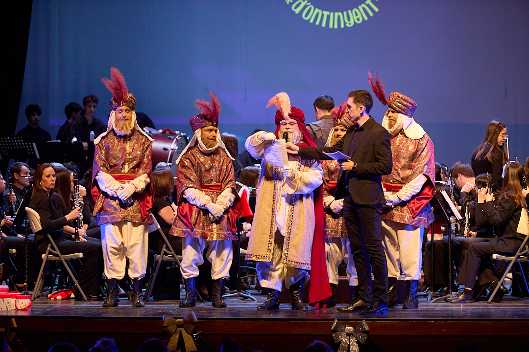 Concierto Polar Express. Unió Artística Musical Ontinyent
