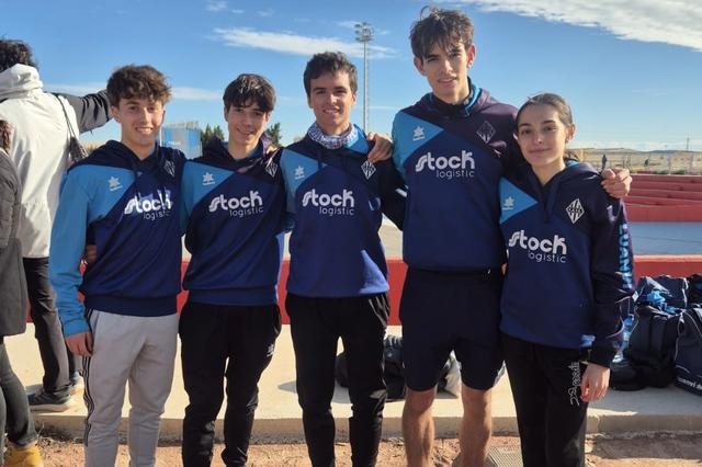 El CAVAOntinyent logra dos mínimas para el Campeonato de España