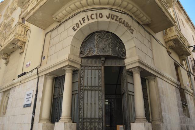 Justicia adjudica las obras de la fachada de la sede judicial de Ontinyent