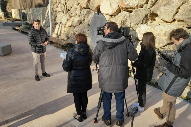 Televisiones españolas y europeas muestran las acciones de Ontinyent contra las inundaciones