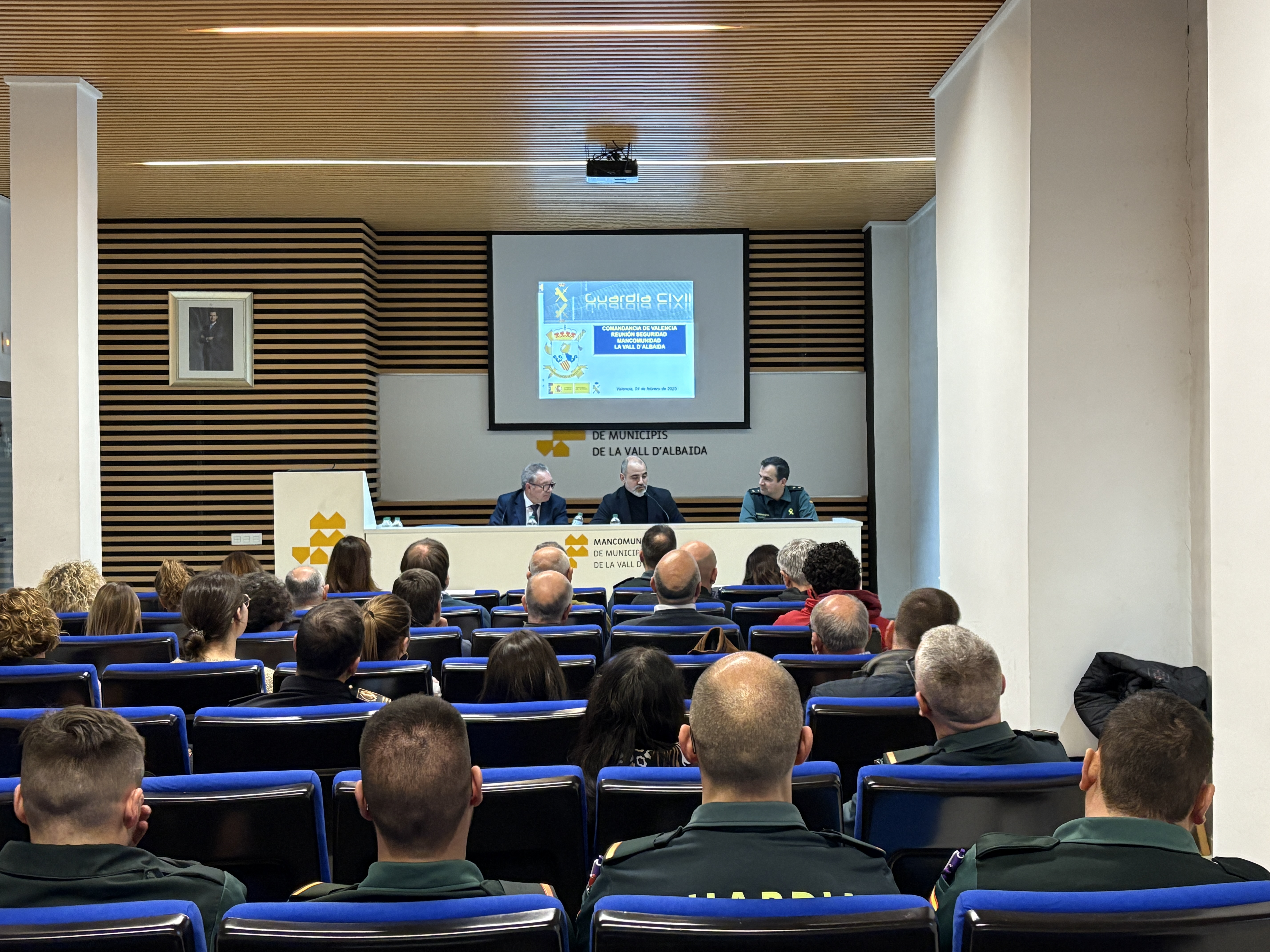 Reunión a la Mancomunitat de la Vall d'Albaida