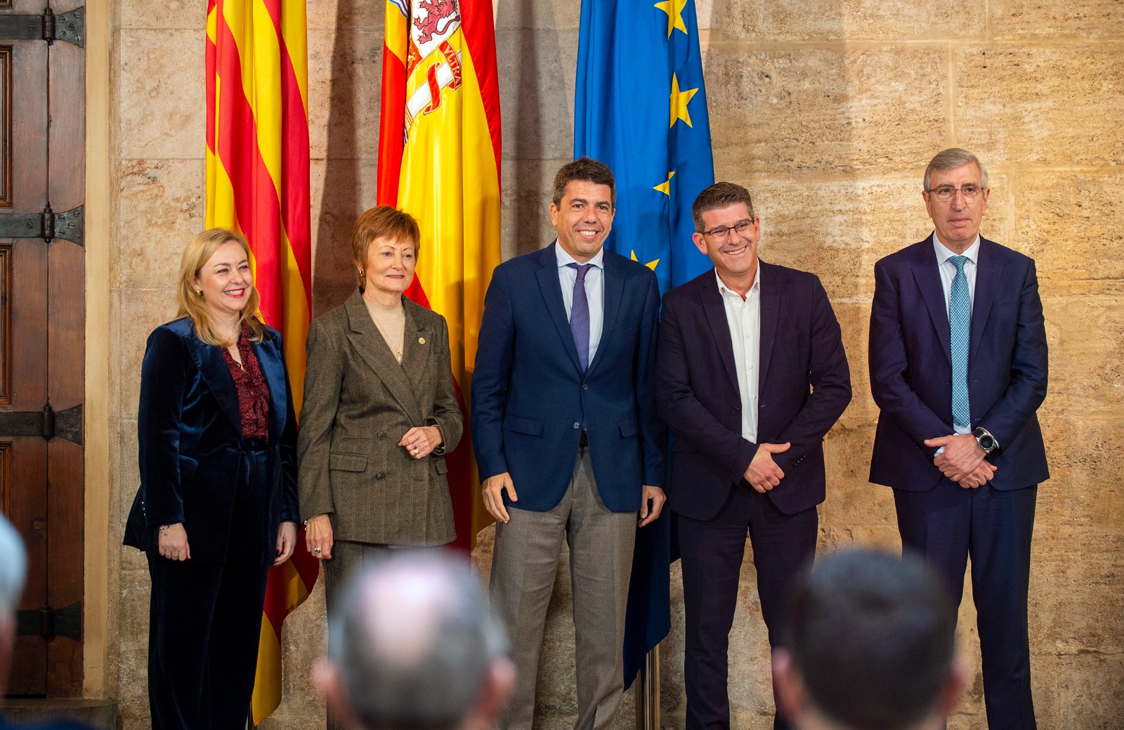 Acord per a la implantació del grau de Veterinaria a Ontinyent