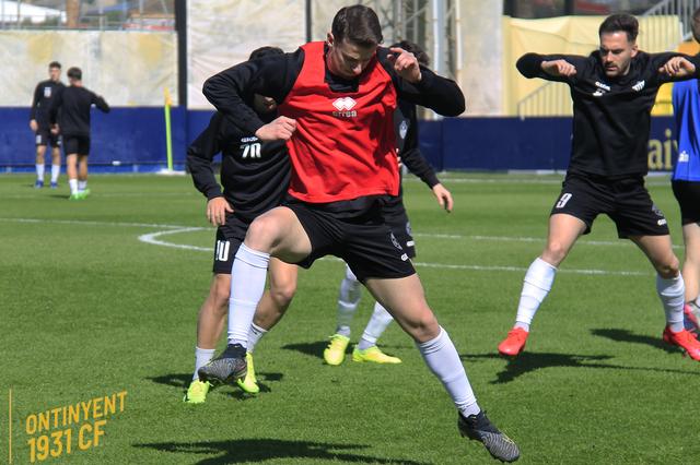El Ontinyent recibe al CD Roda en un partido vital