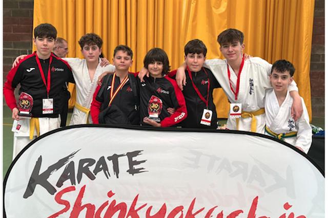 Èxit del Dojo Kurobi Ontinyent al Campionat Nacional de la FKE