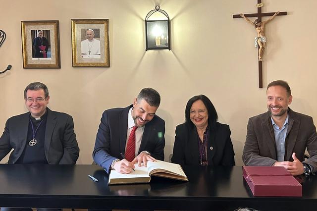 Andrés Navalón pregona la Semana Santa de Ontinyent