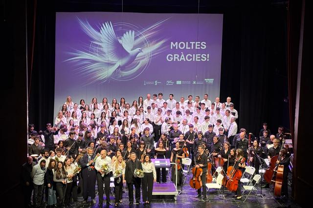 El Conservatorio de Ontinyent inicia los actos del 50 aniversario con un concierto por la paz