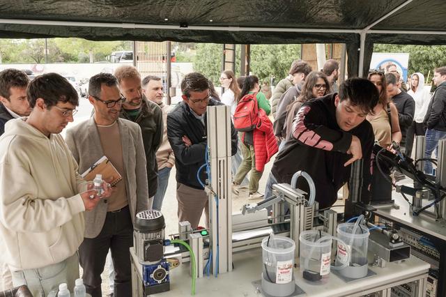 28 centros educativos participan en la Fira de l'Estudiantat dOntinyent