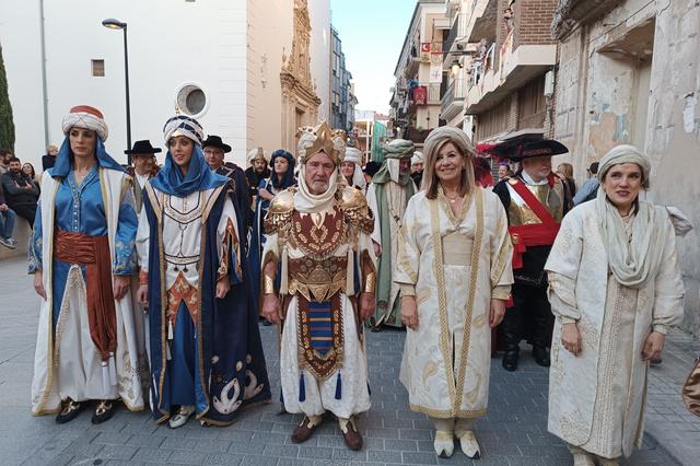 Ontinyent vive un desfile muy especial