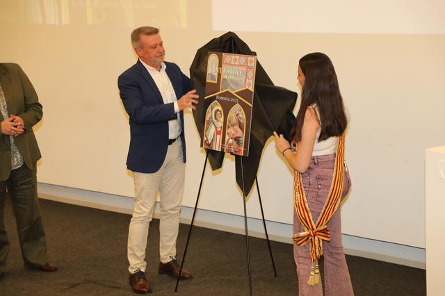 Les festes de Sant Esteve 2025 ja tenen cartell i llibre 